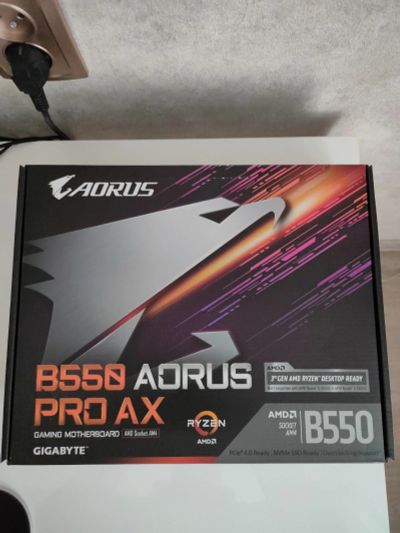 Лот: 18012757. Фото: 1. Gigabyte b550 aorus pro ax ac... Материнские платы