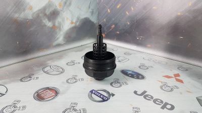Лот: 23585171. Фото: 1. Крышка масляного фильтра BMW X3... Двигатель и элементы двигателя