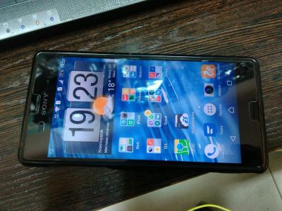 Лот: 10201142. Фото: 1. Sony Z3 Dual (D6633). Смартфоны