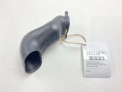 Лот: 24919268. Фото: 1. Уплотнитель Volkswagen Passat... Кузов