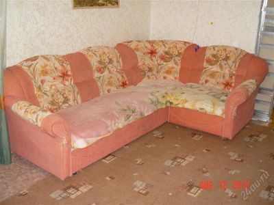 Лот: 2006578. Фото: 1. Угловой диван с креслом. Кресла, пуфы