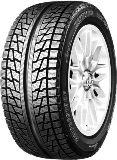 Лот: 16742101. Фото: 1. Bridgestone 245/45R17 95Q Blizzak... Шины