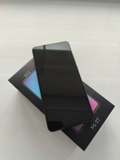 Лот: 19858236. Фото: 1. Xiaomi mi 9T. Смартфоны
