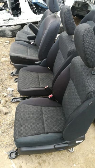 Лот: 12813249. Фото: 1. На ниву Передние сидения Honda... Кузов