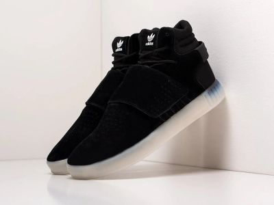 Лот: 17472785. Фото: 1. Кроссовки Adidas Tubular Invader... Кеды, кроссовки, слипоны