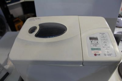 Лот: 7922610. Фото: 1. Хлебопечь Lg HB152cе. Кухонная
