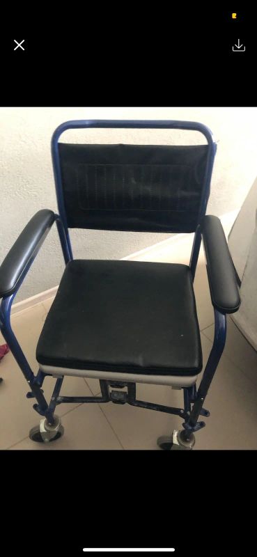 Лот: 16067159. Фото: 1. Инвалидное кресло с санитарным... Реабилитация, уход за больными
