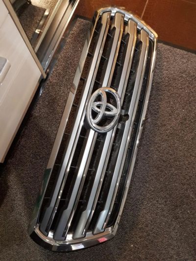 Лот: 10844644. Фото: 1. решетка радиатора Land Cruiser... Кузов