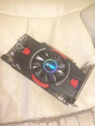 Лот: 8050455. Фото: 1. Видеокарта Asus GeForce GTS 450... Видеокарты