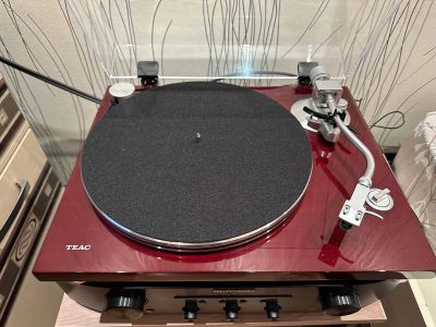 Лот: 21377203. Фото: 1. Teac TN-3B-SE. Виниловые проигрыватели и электрофоны
