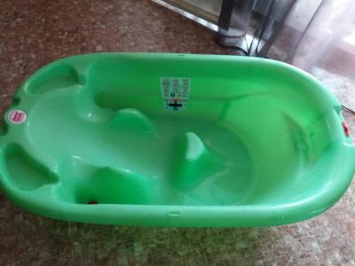 Лот: 10648132. Фото: 1. Ванночка для купания итальянская. Детская гигиена