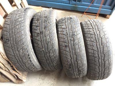 Лот: 14716336. Фото: 1. Federal Himalaya 235/65 R17 Срочно... Шины