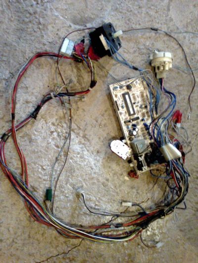 Лот: 7720228. Фото: 1. запчасти Indesit WT62/ WT82. Запчасти для остальной бытовой техники