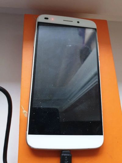 Лот: 15853068. Фото: 1. Смартфон Oukitel U10. Смартфоны