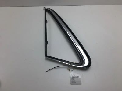 Лот: 20393186. Фото: 1. Накладка Toyota Corona 1987 6815329035... Кузов