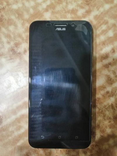 Лот: 13380291. Фото: 1. Asus ZenFone Max ZC550KL. Смартфоны