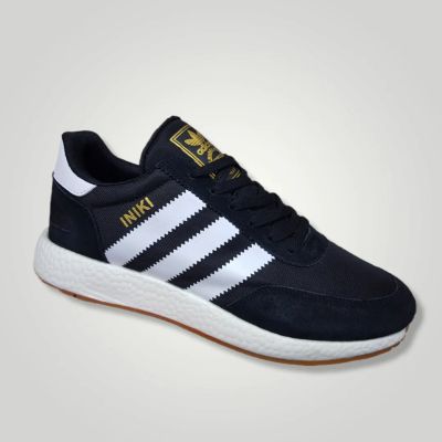 Лот: 18769204. Фото: 1. Кроссовки Adidas iniki. Кеды, кроссовки, слипоны