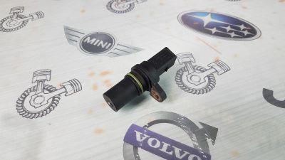 Лот: 24420892. Фото: 1. Датчик положения коленвала Audi... Электрооборудование