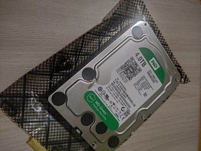 Лот: 17668964. Фото: 1. Жесткий диск 4 Tb WD40EZRX Включался... Жёсткие диски (HDD)