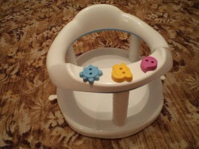 Лот: 5296017. Фото: 1. стульчик для купания. Игрушки для купания