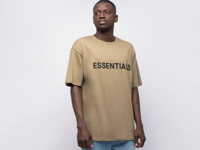 Лот: 20022825. Фото: 1. Футболка FEAR OF GOD Essentials. Футболки, поло