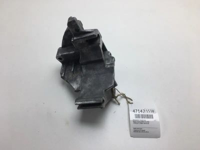 Лот: 20392948. Фото: 1. Кронштейн генератора Mazda Tribute... Кузов