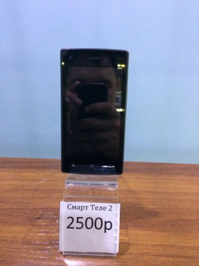 Лот: 9481459. Фото: 1. Смартфон Tele2 Mini. Смартфоны