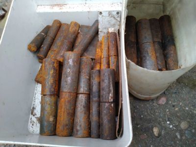 Лот: 16523031. Фото: 1. Шарниры под сварку всякие, около... Сварочные аппараты