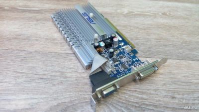 Лот: 11895568. Фото: 1. Видео карта ASUS EN8400GS Silent... Видеокарты