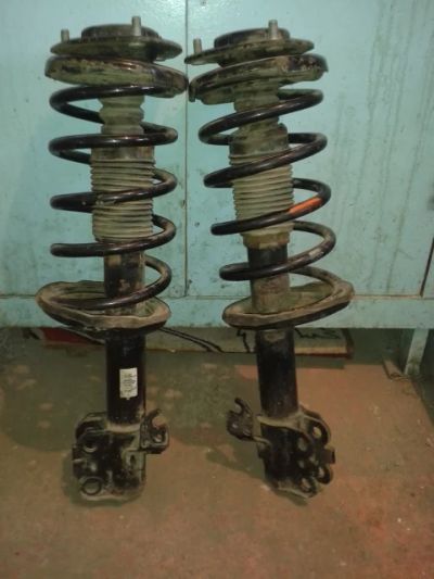 Лот: 5369580. Фото: 1. стойки. Ходовая, подвеска, рулевое управление