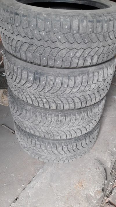 Лот: 12128686. Фото: 1. Шины bridgestone blizzak spike-01... Шины