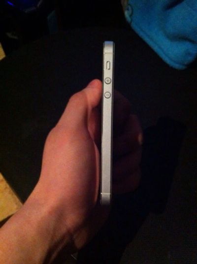 Лот: 6984012. Фото: 1. iPhone 5. Смартфоны