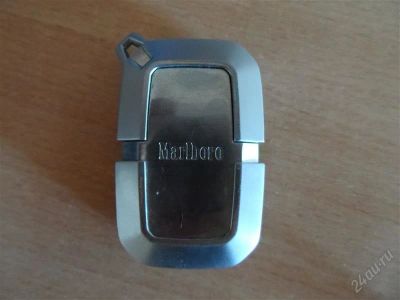 Лот: 2958691. Фото: 1. Зажигалка Marlboro. Сувенирные мелочи