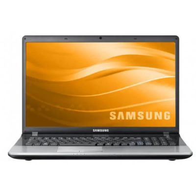 Лот: 7346477. Фото: 1. Ноутбук Samsung NP300E7A-S05RU... Ноутбуки