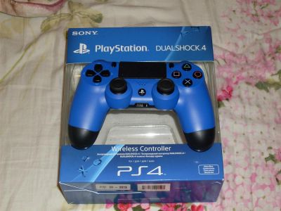 Лот: 3538553. Фото: 1. Продам джойстик ps4. Игровые приставки, консоли