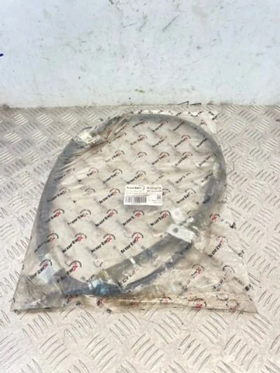 Лот: 25384556. Фото: 1. тросик ручного тормоза Hyundai... Двигатель и элементы двигателя