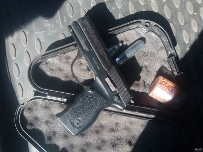 Лот: 14482239. Фото: 1. Пистолет crosman PRO77. Пневматическое оружие