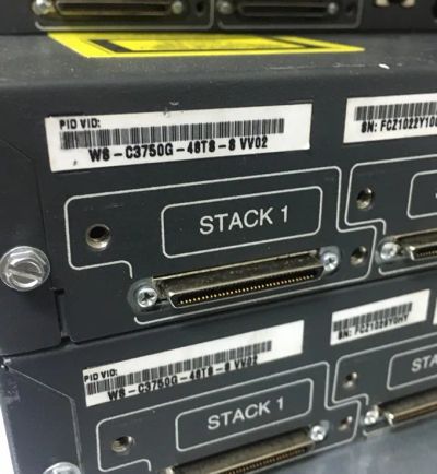 Лот: 19998732. Фото: 1. Коммутатор Cisco ws-3750g-48ts-s. Коммутаторы