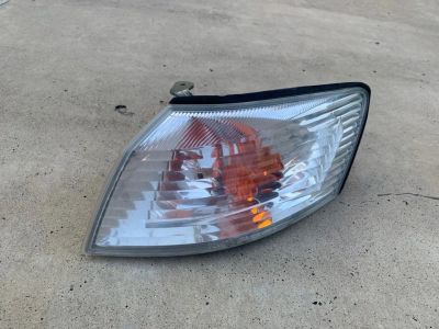 Лот: 16267126. Фото: 1. Поворотник левый Toyota Mark2... Оптика и освещение