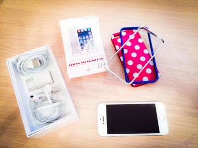 Лот: 5458481. Фото: 1. IPhone 5s 16 GB белый. Смартфоны