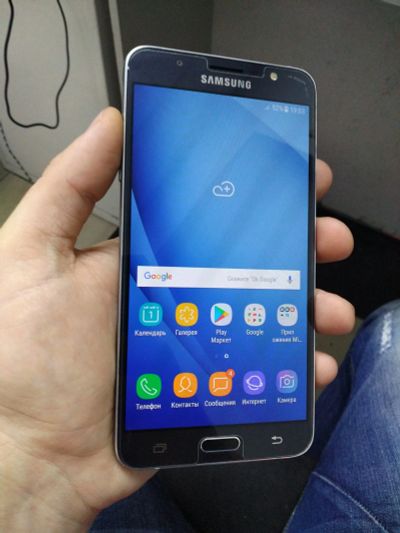 Лот: 11913592. Фото: 1. Samsung J7 2016 sm-j710f Duos. Смартфоны