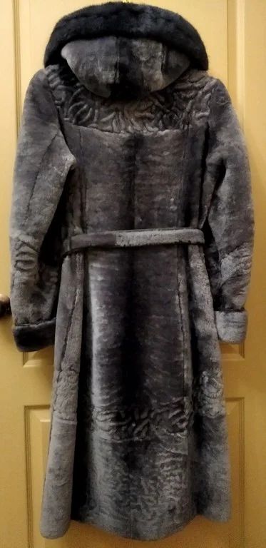 Лот: 18266439. Фото: 1. Шуба мутон, р 42-44. Верхняя одежда