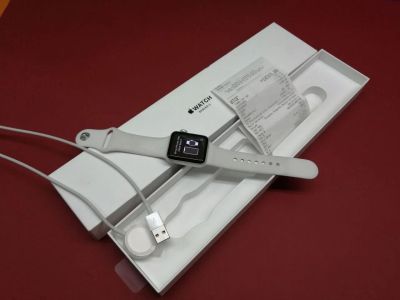 Лот: 16552318. Фото: 1. Часы Apple Watch Series 3 38mm... Смарт-часы, фитнес-браслеты, аксессуары