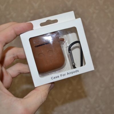 Лот: 15099347. Фото: 1. Чехол для AirPods с карабином... Чехлы, бамперы