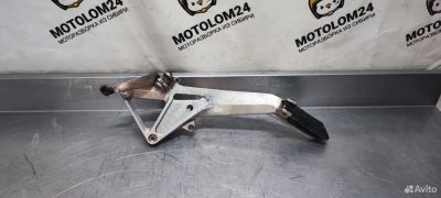 Лот: 22463290. Фото: 1. Правый кронштейн для Honda CB600F... Запчасти