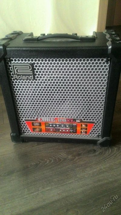Лот: 5608622. Фото: 1. Комбик Roland Cube 20XL. Гитарные эффекты и комбоусилители