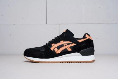 Лот: 11618321. Фото: 1. Кроссовки Asics Gel Respector... Кеды, кроссовки, слипоны
