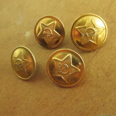 Лот: 25789123. Фото: 1. Пуговица китель, шинель 4 шт... Обмундирование