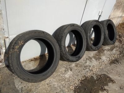 Лот: 13388454. Фото: 1. Комплект летних шин 215/50 R17... Шины