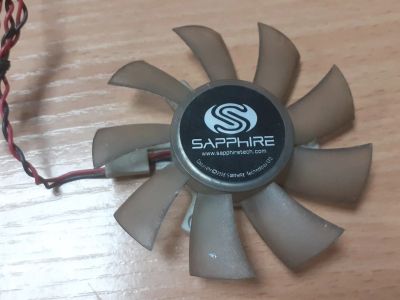 Лот: 18102401. Фото: 1. Фирменный кулер Sapphire. Диаметр... Системы охлаждения